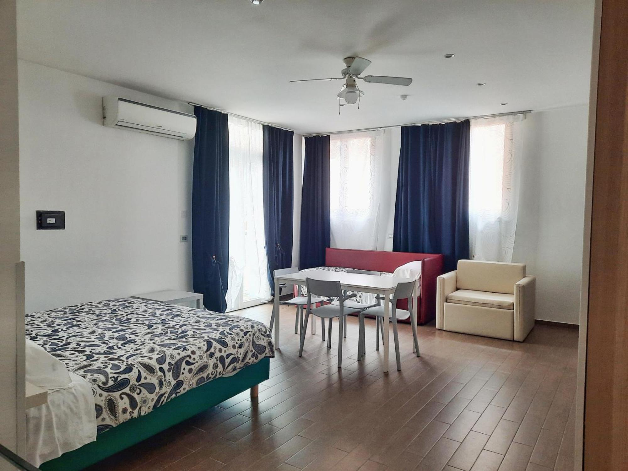 Residence Argentina R.T.A. สโปตัวร์โน ภายนอก รูปภาพ