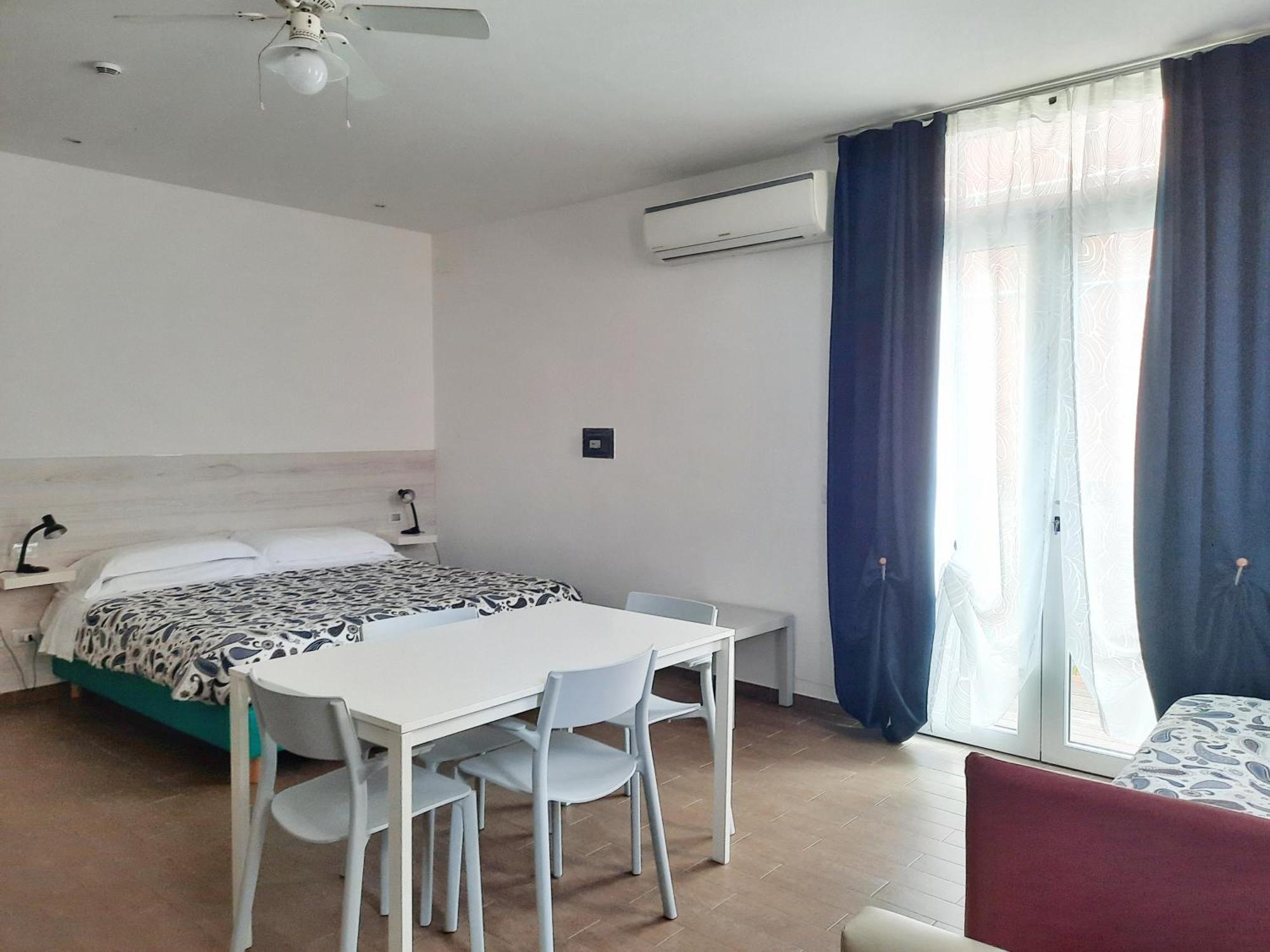 Residence Argentina R.T.A. สโปตัวร์โน ภายนอก รูปภาพ